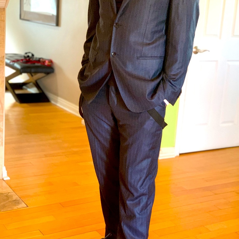 Vitaelli Suit